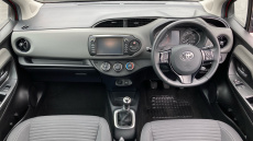 Toyota Yaris 1.5 VVT-i Icon 5dr Petrol Hatchback